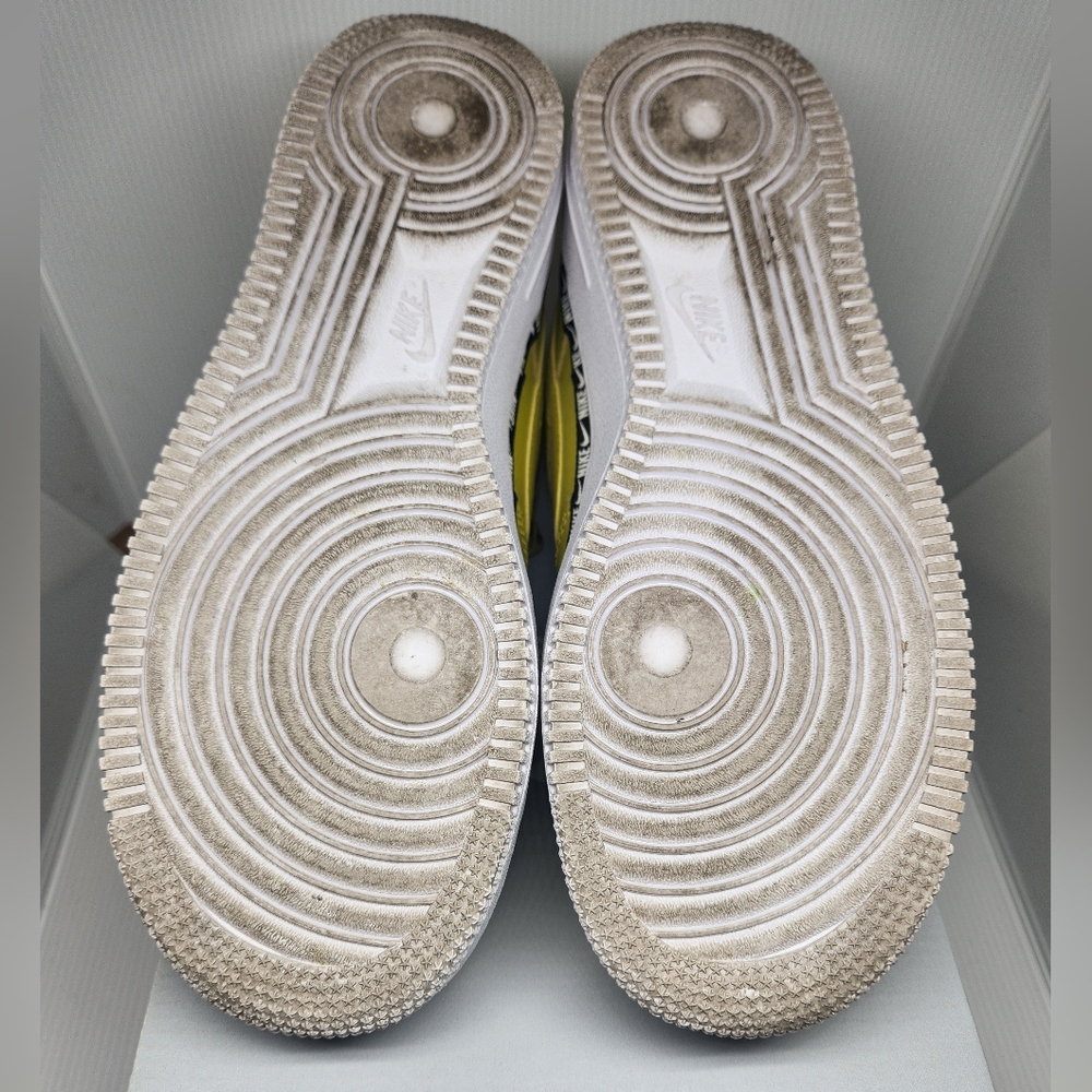 Nike Air Force 1 07 SE PRM Yellow - Picture 10 of 10